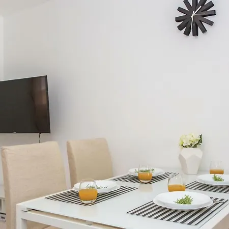 شقة One-bedroom In *